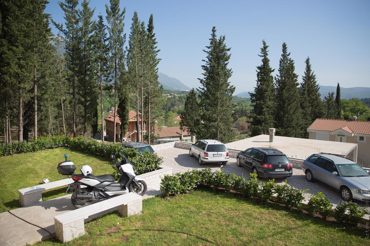 Apartments Sunny Hill ティヴァト エクステリア 写真