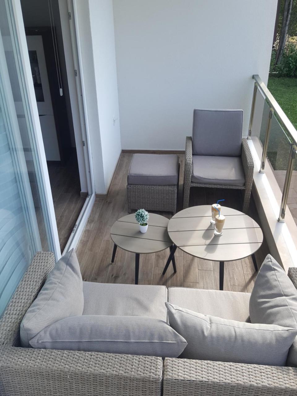 Apartments Sunny Hill ティヴァト エクステリア 写真